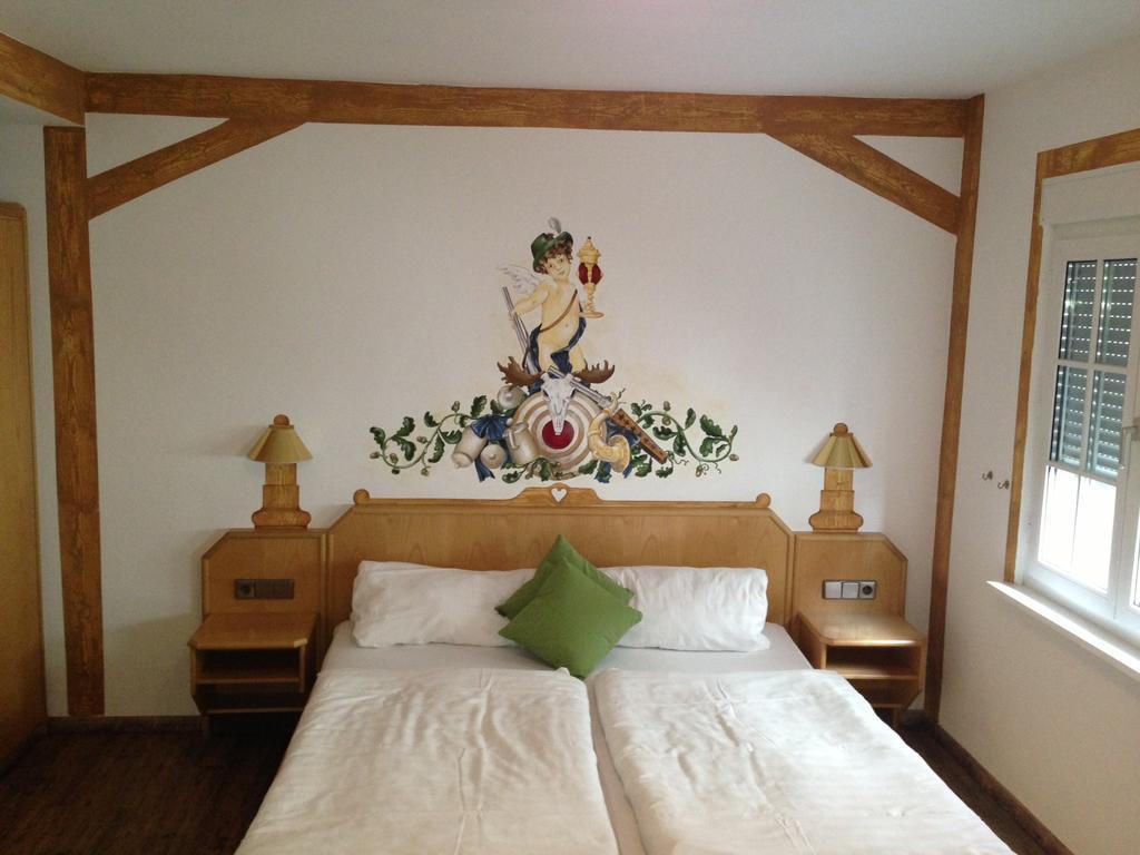 Hotel Dreikoenig & Restaurant Seegourmet ハーグナウ エクステリア 写真