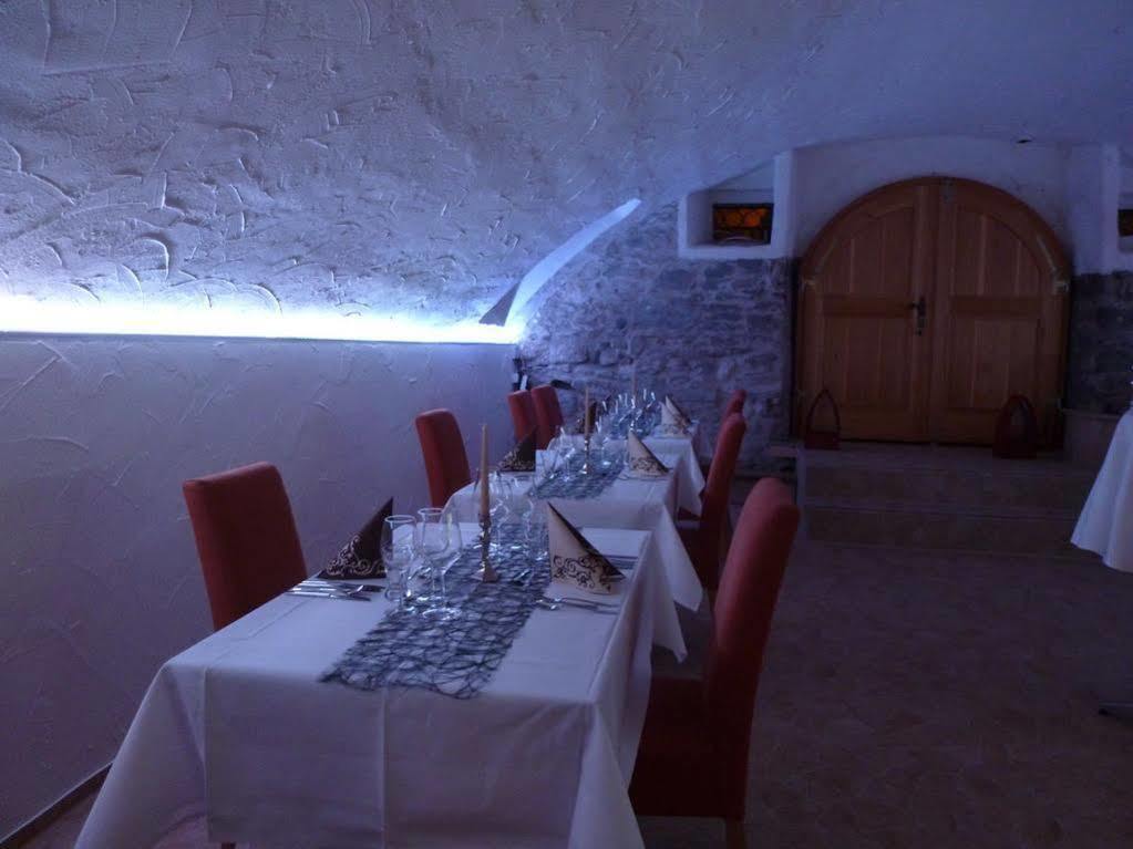 Hotel Dreikoenig & Restaurant Seegourmet ハーグナウ エクステリア 写真