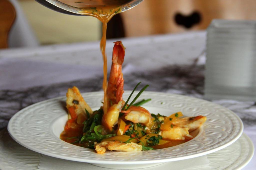 Hotel Dreikoenig & Restaurant Seegourmet ハーグナウ エクステリア 写真