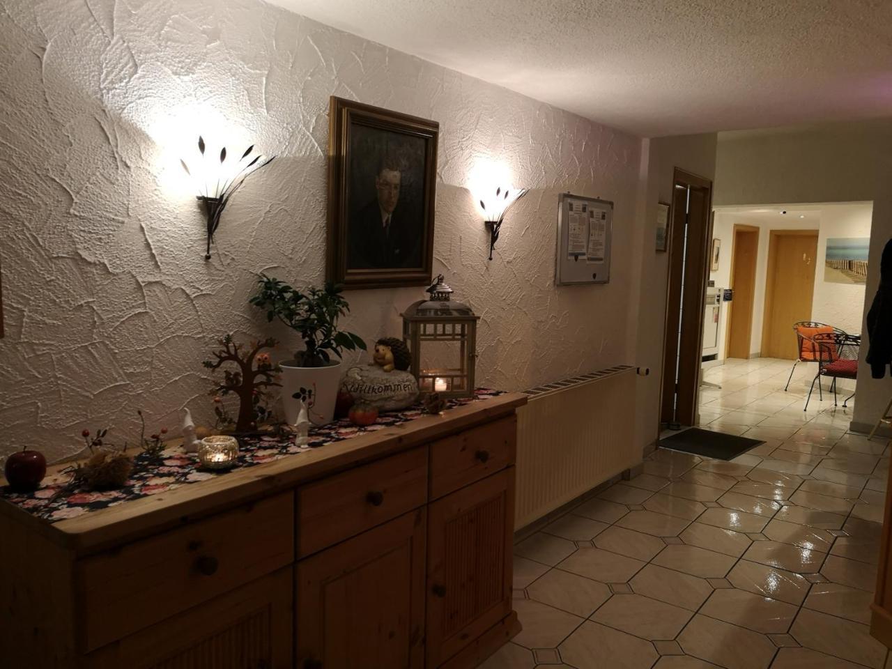 Hotel Dreikoenig & Restaurant Seegourmet ハーグナウ エクステリア 写真